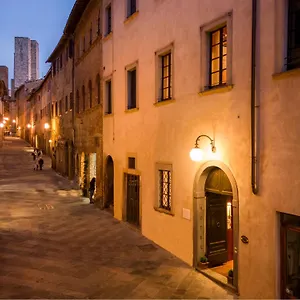 Hotel L'antico Pozzo, San Gimignano